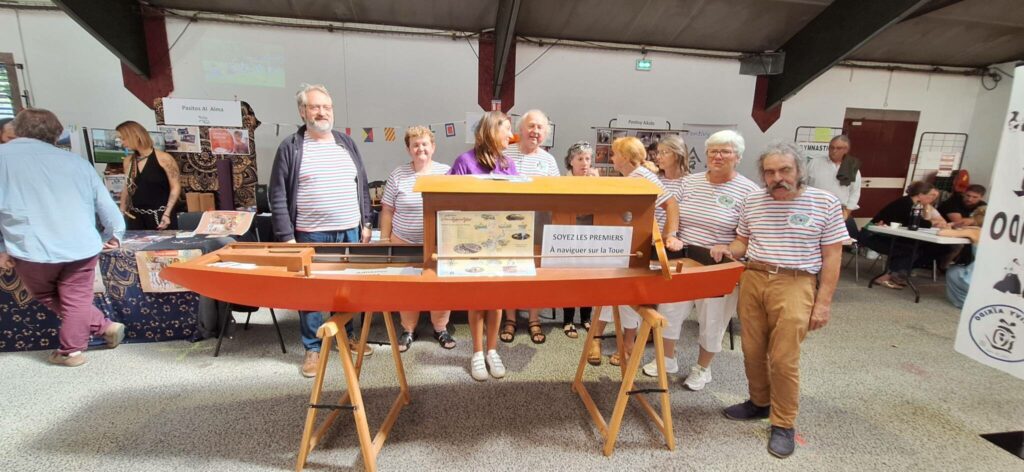 les travaux au mois d'avril avant la sortie de la Toue