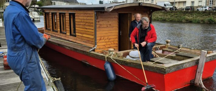 La toue de halage : premières balades payantes